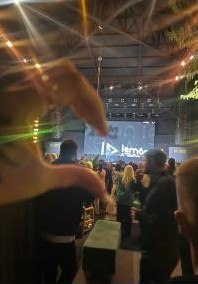 Show con luces en un evento